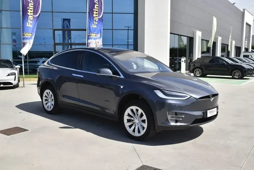 Occasion Tesla Model X 503 kW (685 ch) 2017 Gris SUV