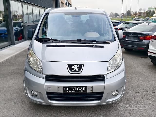 Usata Peugeot TePee Premium 136 CV (100 kW) 2007 Grigio Monovolume