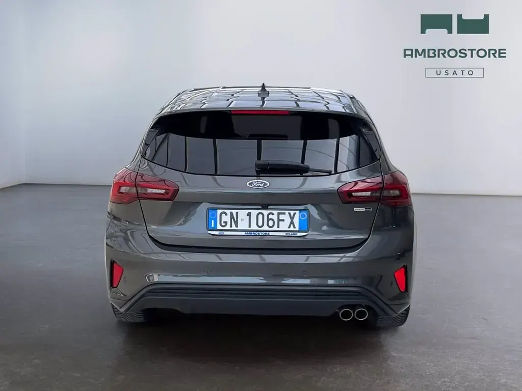 Usata Ford Focus ST-Line 125 CV (91 kW) 2023 Magnetic grey Berlina