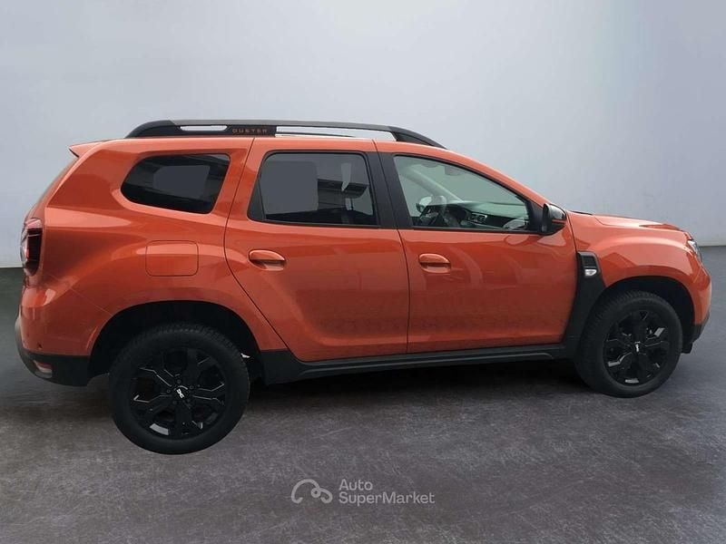 Usata Dacia Duster Extreme 150 CV (110 kW) 2023 Arancione SUV
