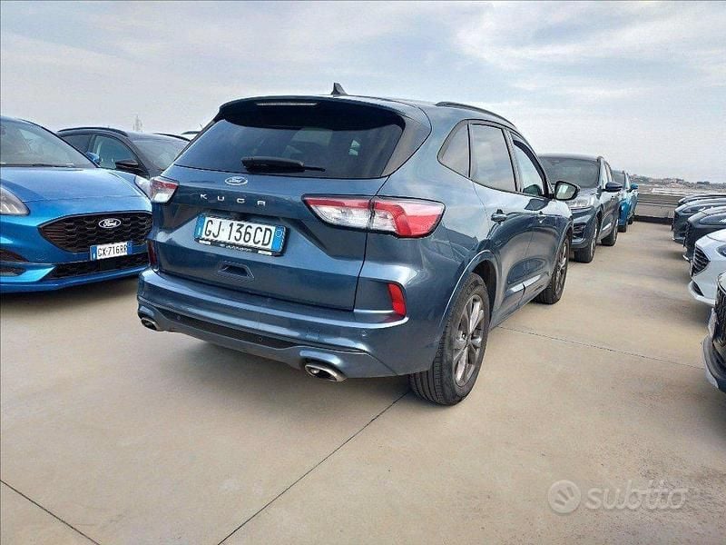 Usata Ford Kuga ST-Line 120 CV (88 kW) 2023 Blu SUV