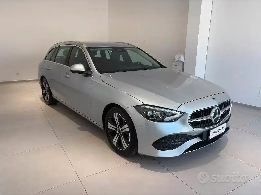 Usata Mercedes C200 Advanced 163 CV (119 kW) 2025 Grigio Station wagon