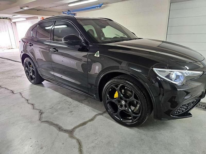 Usata Alfa Romeo Stelvio Ti 280 CV (205 kW) 2021 Nero SUV