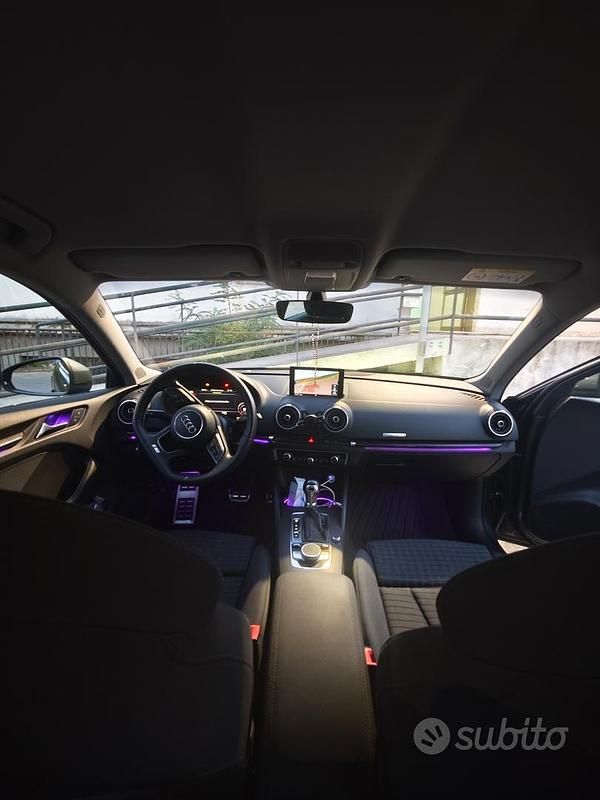 Usata Audi A3 S-Line 150 CV (110 kW) 2020 Grigio Berlina