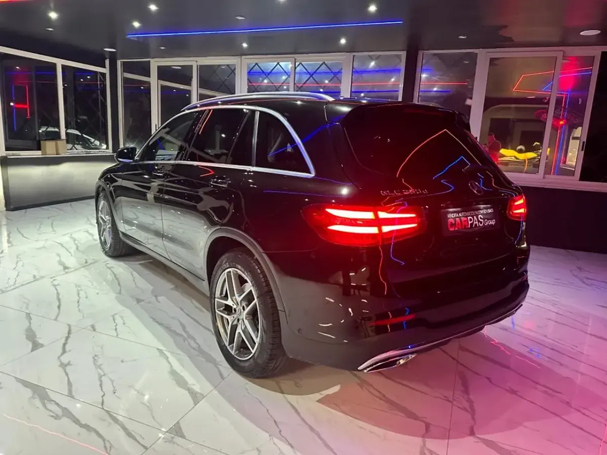 Usata Mercedes GLC250 Premium 203 CV (149 kW) 2017 Nero SUV