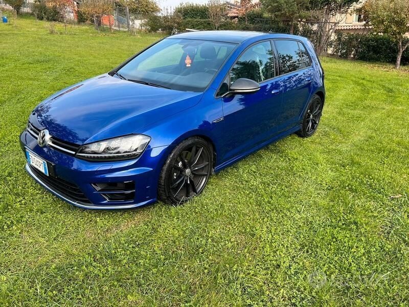 Usata 2016 VW Golf VII R Tre volumi | 28.500 € (Molto cara) - Immagine 1/4