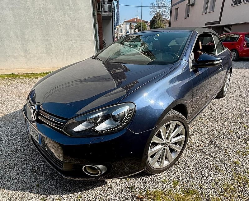 Usata VW Golf 160 CV (117 kW) 2011 Blu Cabrio