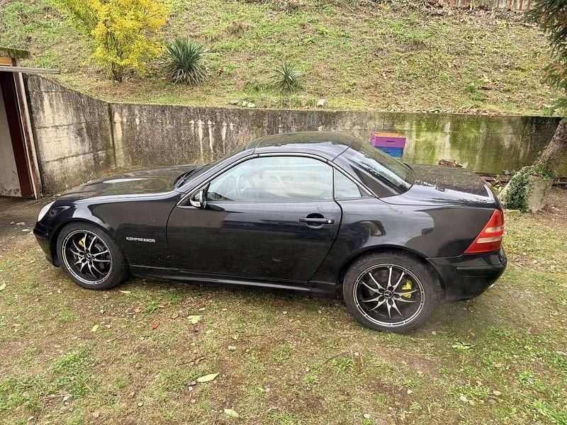 Usata Mercedes SLK230 193 CV (141 kW) 2000 Cabrio