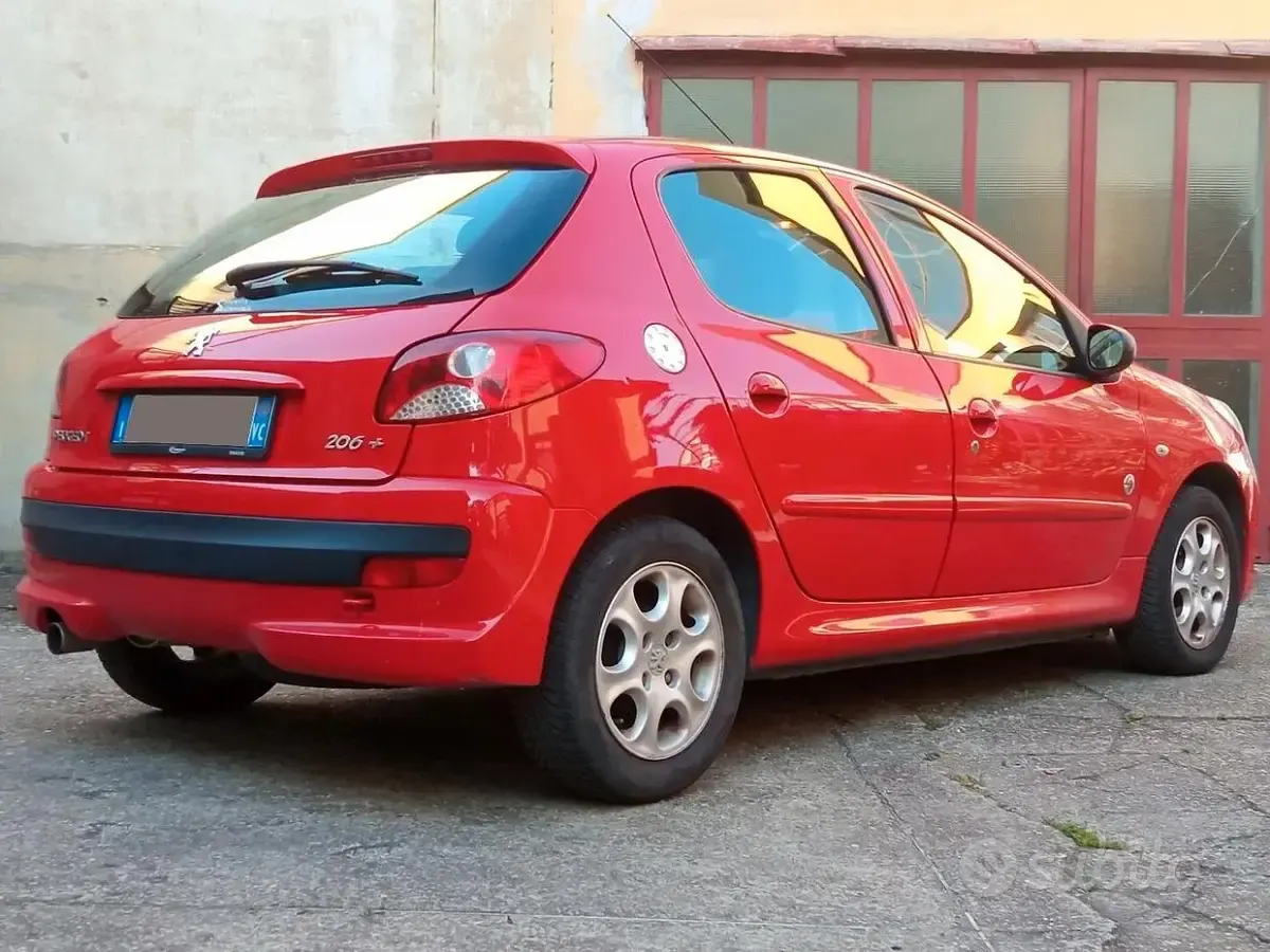 Usata Peugeot 206 60 CV (44 kW) 2012 Rosso Berlina
