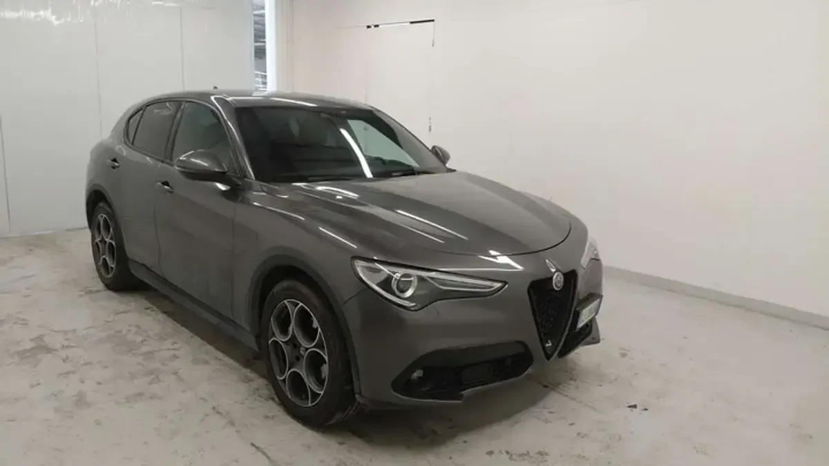 Usata Alfa Romeo Stelvio Sprint 160 CV (117 kW) 2022 Other SUV