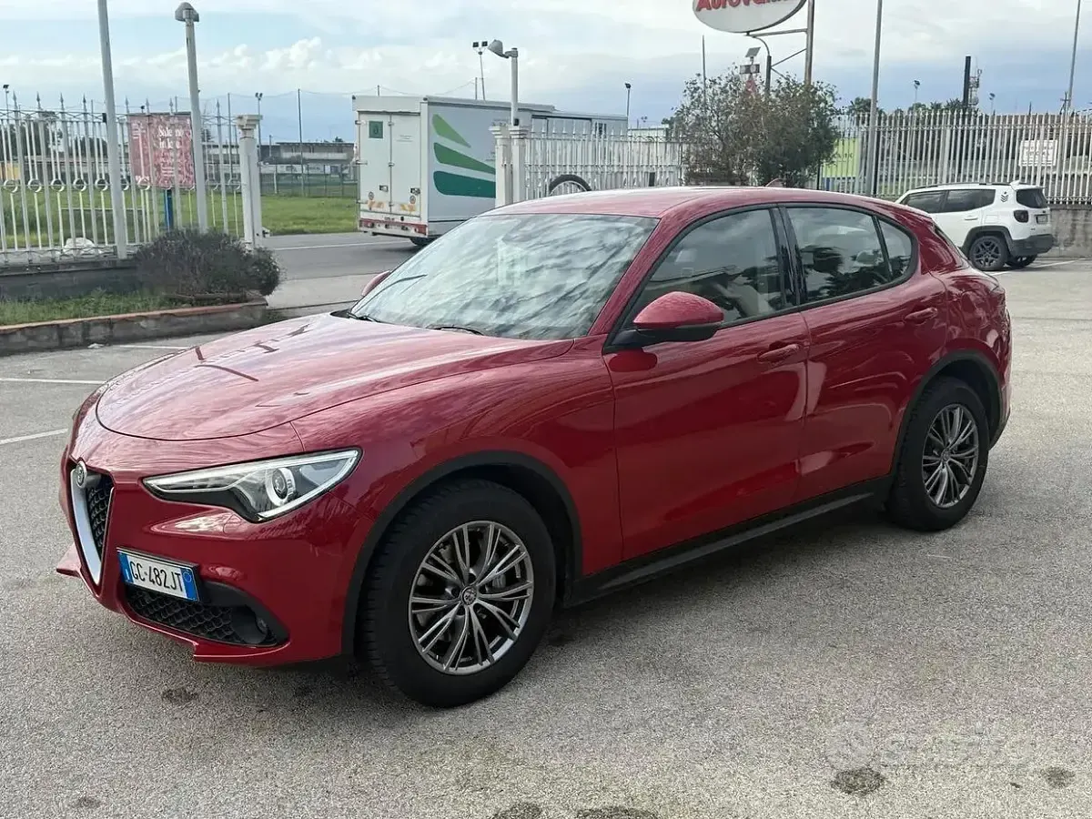 Usata Alfa Romeo Stelvio 190 CV (139 kW) 2020 Rosso SUV