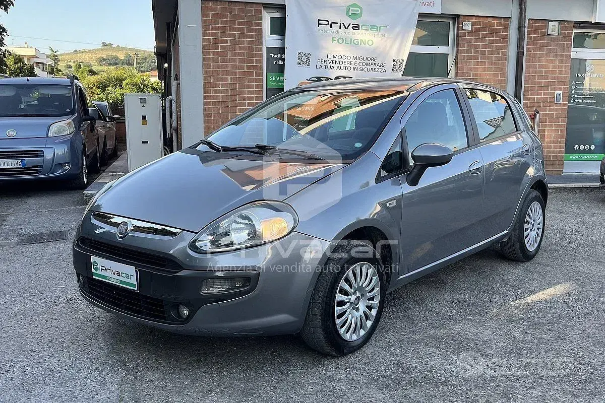 Usata Fiat Punto Evo Active 77 CV (56 kW) 2011 Utilitaria