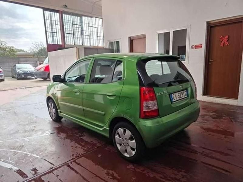 Usata Kia Picanto EX 65 CV (47 kW) 2005 Verde Utilitaria