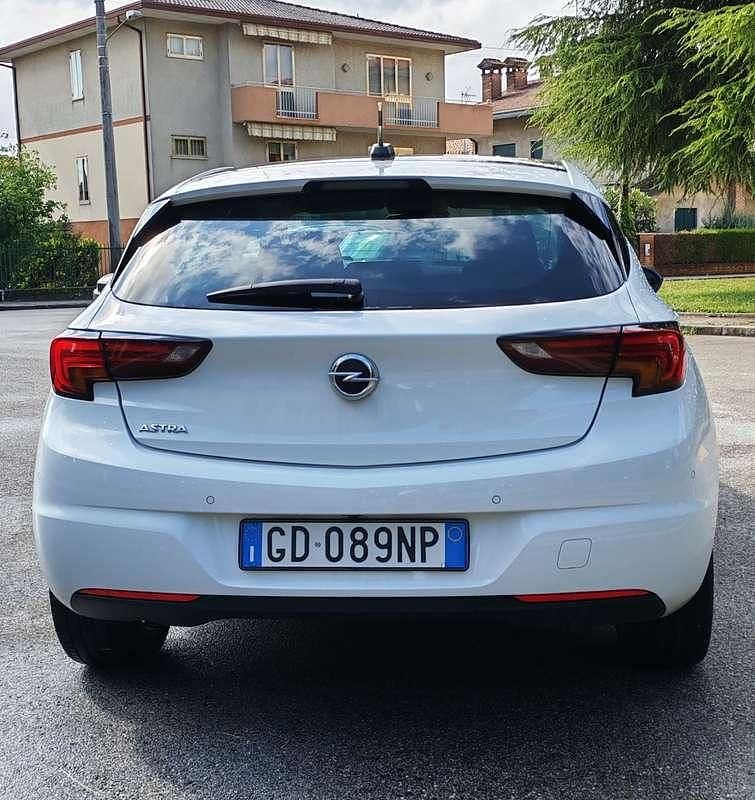 Usata Opel Astra Business Elegance 122 CV (89 kW) 2021 Berlina