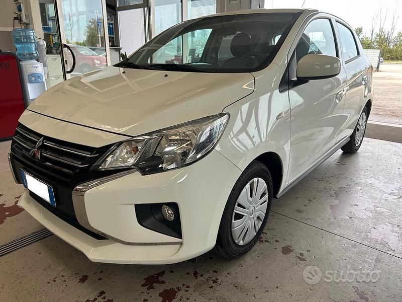 Usata Mitsubishi Space Star Invite 71 CV (52 kW) 2024 Bianco Berlina