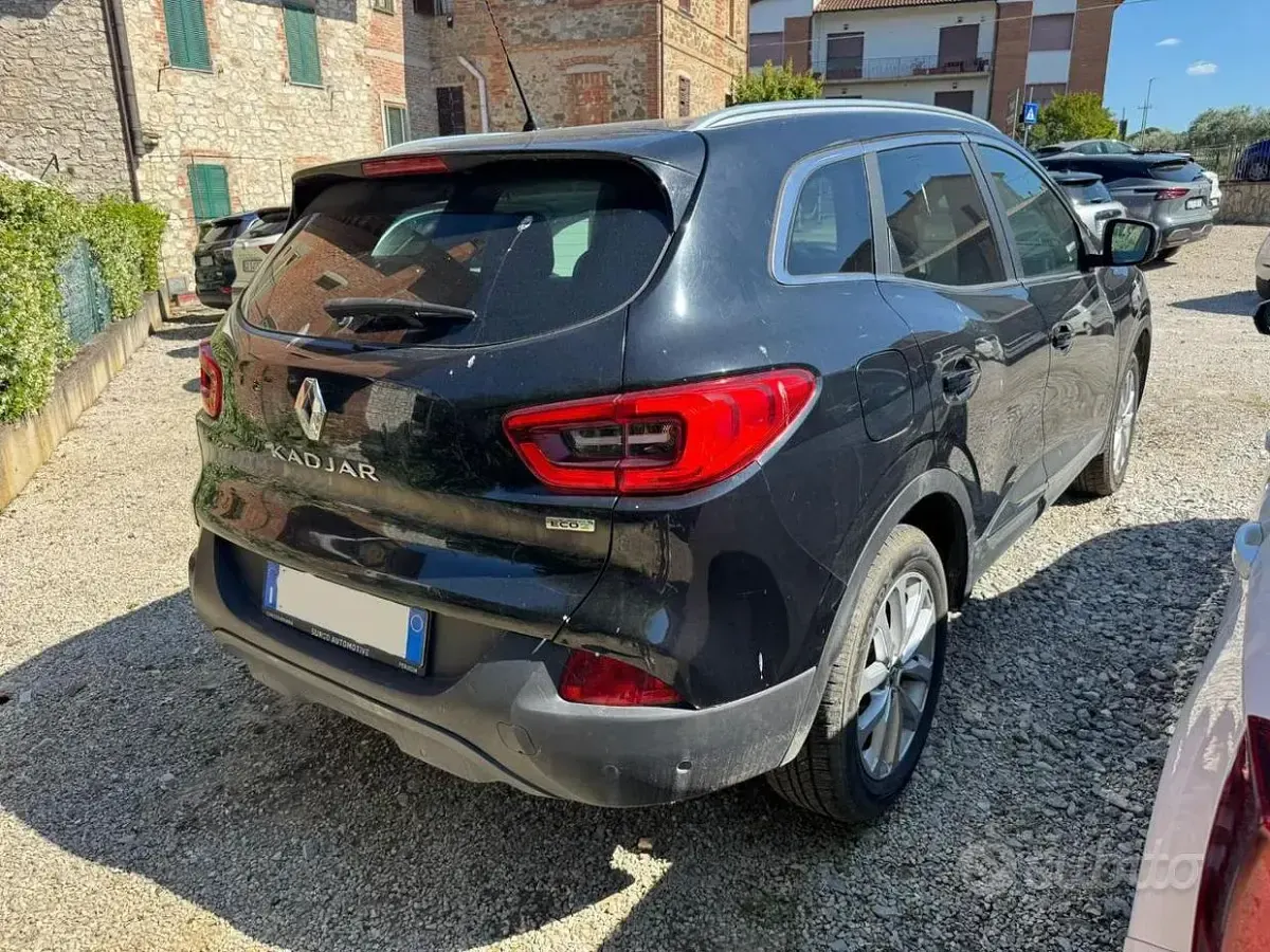 Usata Renault Kadjar Life 110 CV (80 kW) 2017 Nero SUV