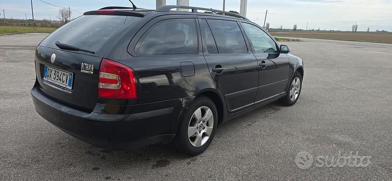 Usata Skoda Octavia Elegance 105 CV (77 kW) 2009 Nero Station wagon