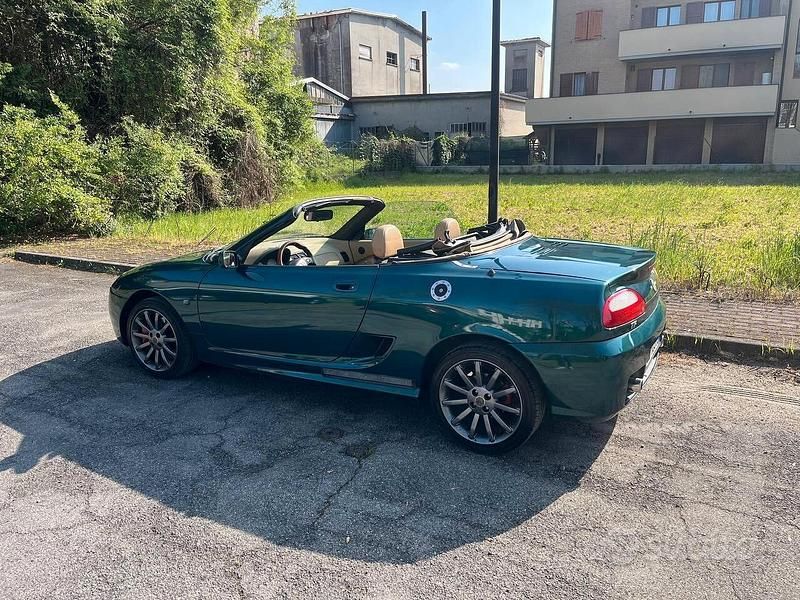 Usata MG TF 136 CV (100 kW) 2004 Verde Cabrio