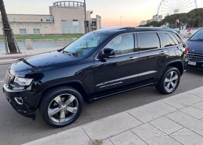 Usata 2014 Jeep Grand Cherokee Overland SUV | 20.000 € - Immagine 1/2