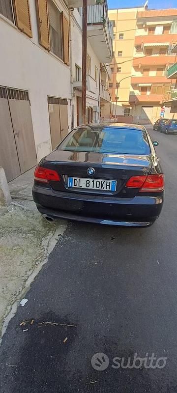 Usata BMW 320 177 CV (130 kW) 2007 Blu Coupé