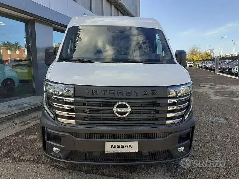 Nuova Nissan Interstar N-Connecta 150 CV (110 kW) 2025 Bianco Furgone