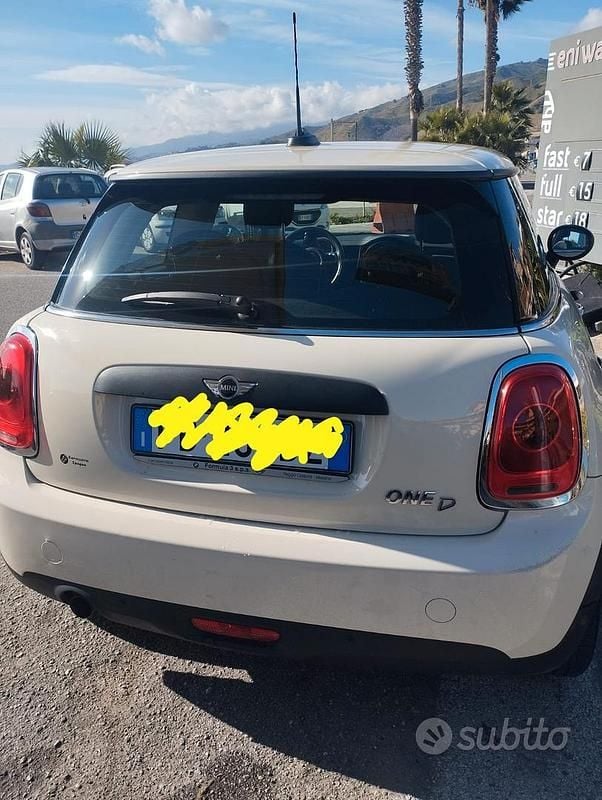 Usata Mini One D 95 CV (69 kW) 2015 Bianco Utilitaria