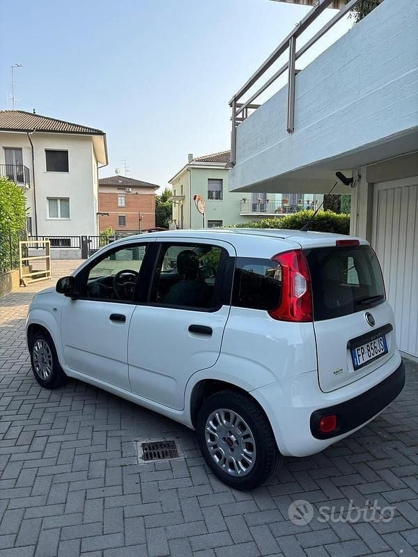 Usata Fiat Panda Easy 69 CV (50 kW) 2018 Bianco Utilitaria