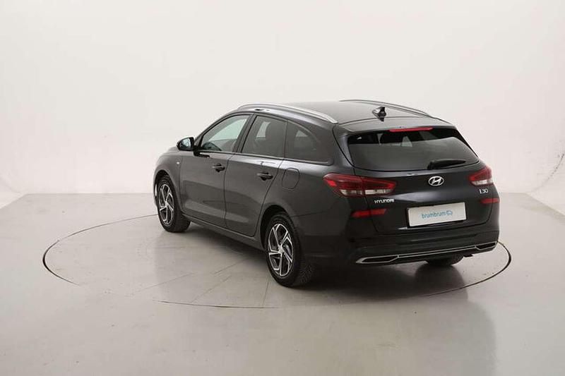 Usata Hyundai i30 Prime 136 CV (100 kW) 2021 Nero Station wagon