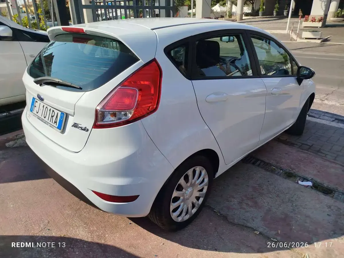Usata Ford Fiesta 60 CV (44 kW) 2017 Other Utilitaria