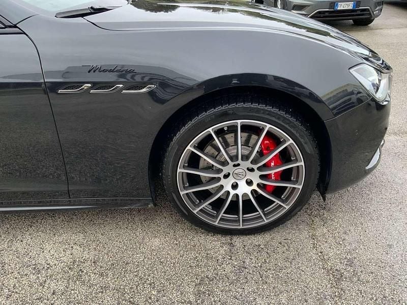 Usata Maserati Ghibli 430 CV (316 kW) 2024 Nero Berlina