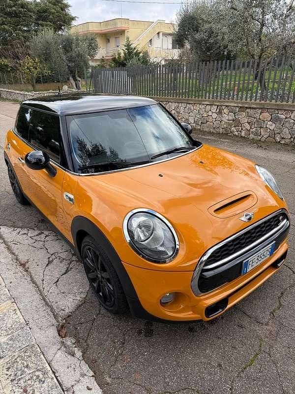 Usata Mini Cooper S Hype 192 CV (141 kW) 2016 Utilitaria