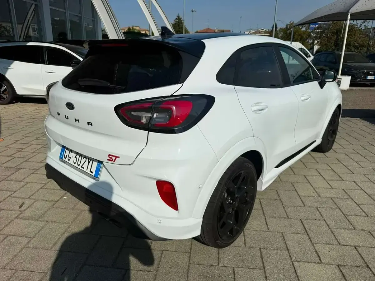 Usata Ford Puma ST 200 CV (147 kW) 2021 Bianco SUV