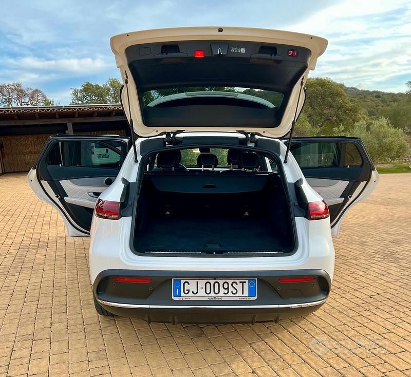 Usata Mercedes EQC400 300 kW (408 CV) 2022 SUV