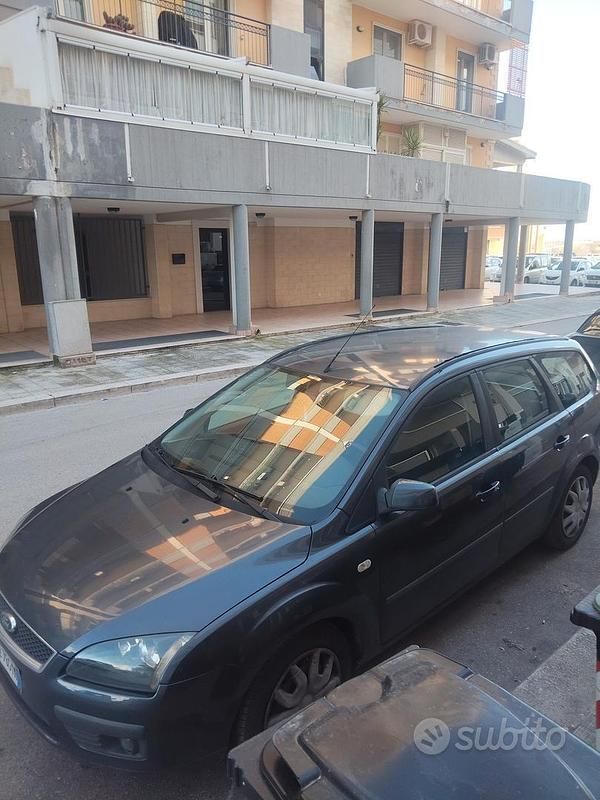 Usata Ford Focus SE 115 CV (84 kW) 2006