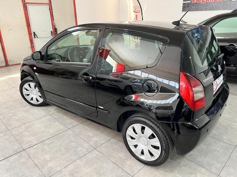 Usata Citroën C2 Exclusive 68 CV (50 kW) 2007 Nero Utilitaria