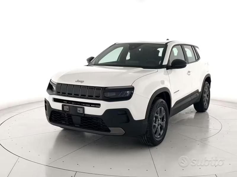Ny Jeep Avenger Longitude 110 HK (80 kW) 2025 Grå SUV