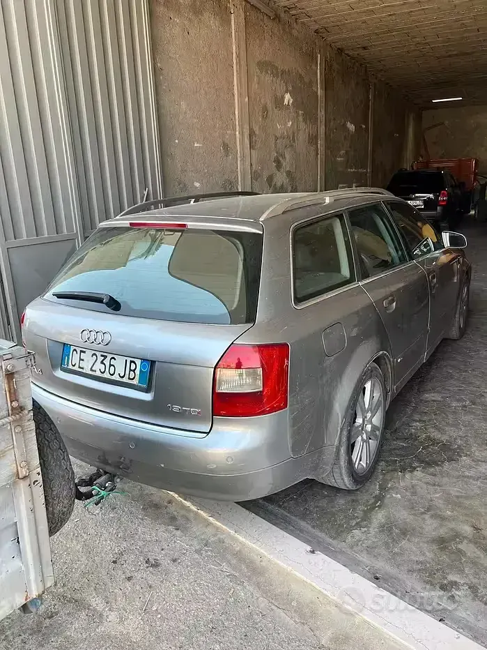 Usata Audi A4 S-Line 130 CV (95 kW) 2003 Grigio Station wagon