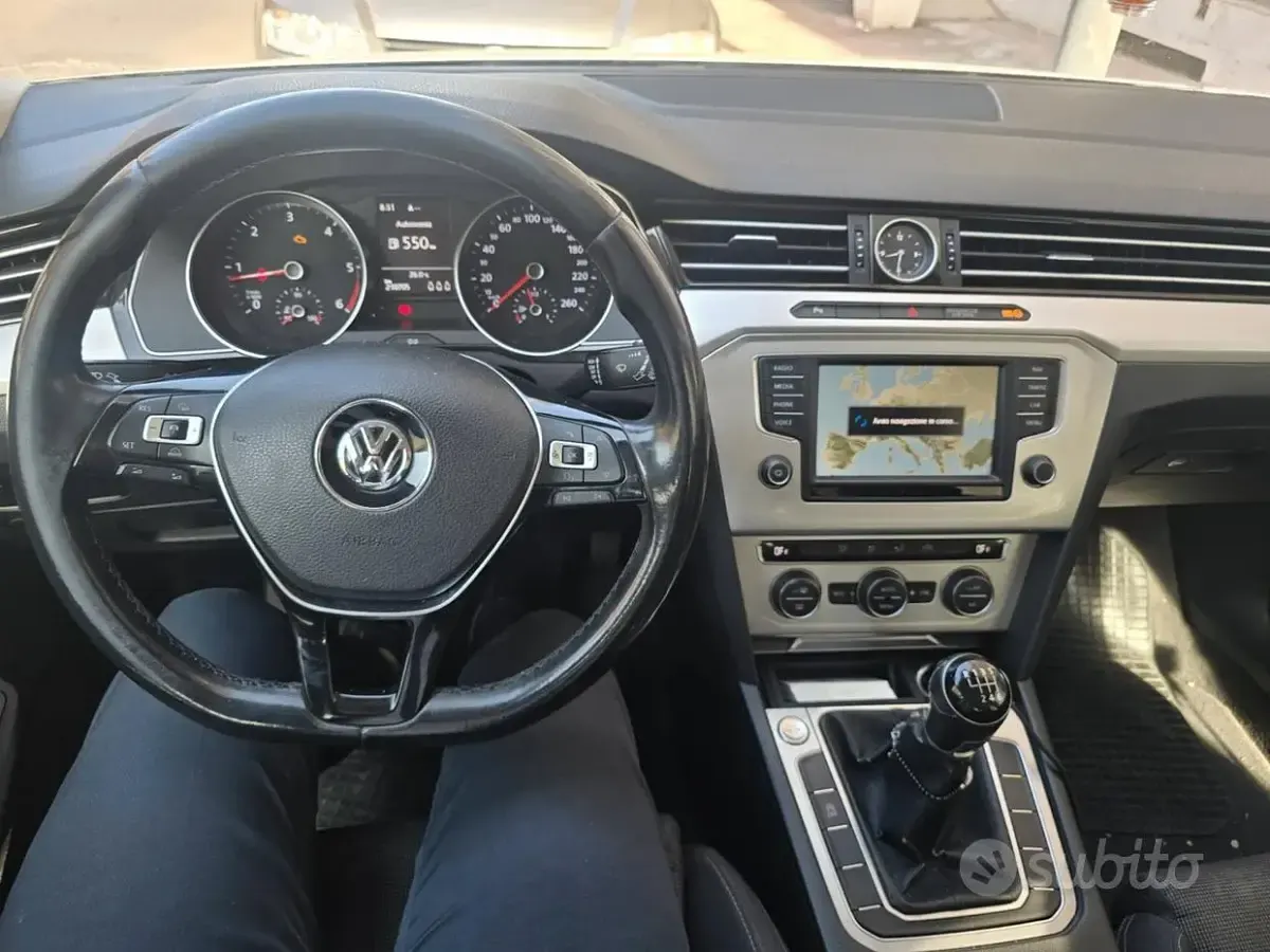 Usata VW Passat 120 CV (88 kW) 2016 Grigio Station wagon