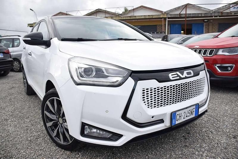 Bianco Usata 2022 EVO Evo 3 SUV | 11.500 € (Buon prezzo) - Immagine 1/4