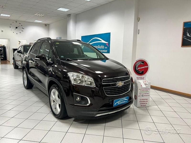 Usata Chevrolet Trax 131 CV (96 kW) 2013 Marrone SUV