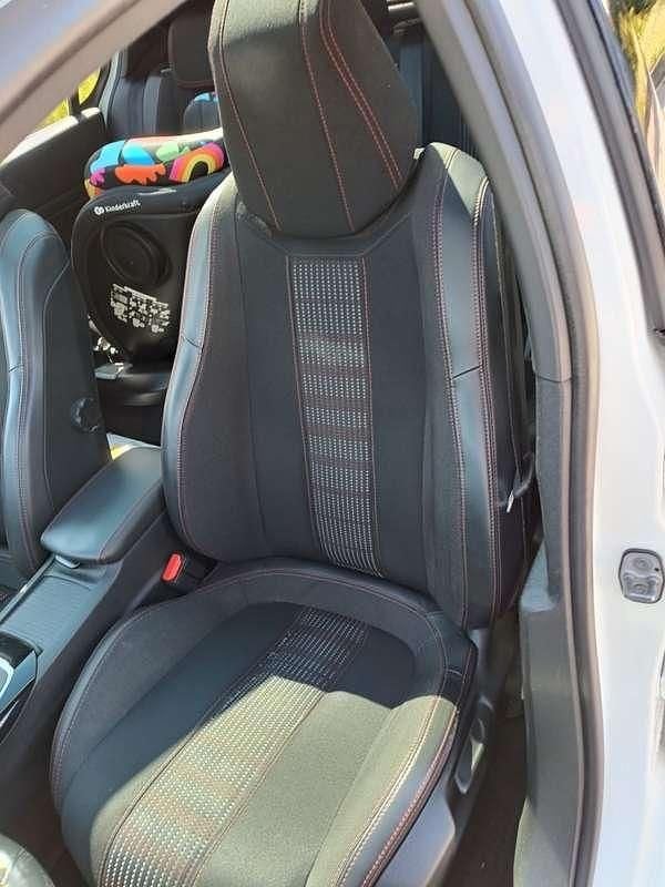 Usata Peugeot 308 GT-line 131 CV (96 kW) 2017 Berlina