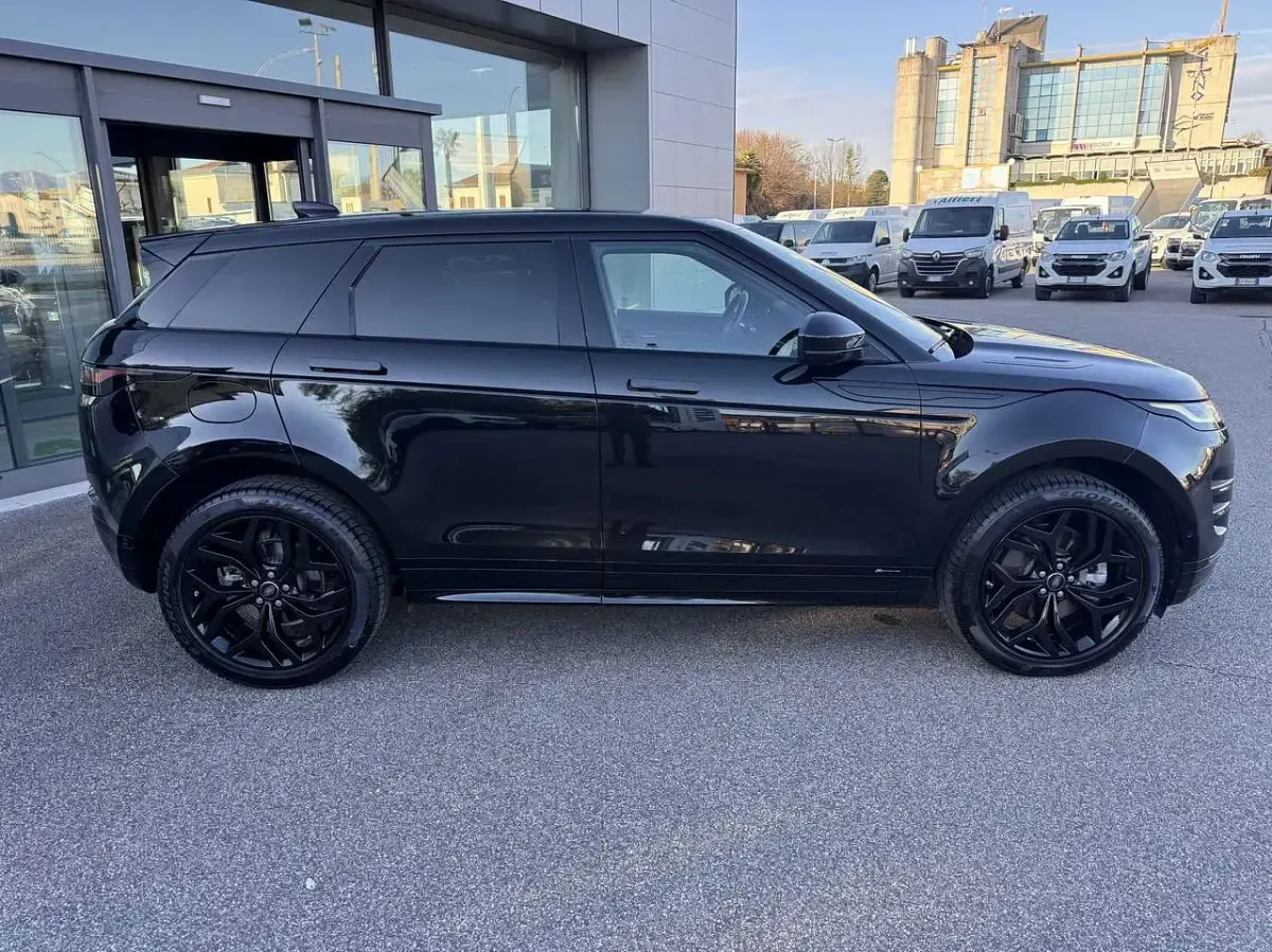 Usata Land Rover Range Rover evoque SE Dynamic 179 CV (131 kW) 2019 Nero SUV