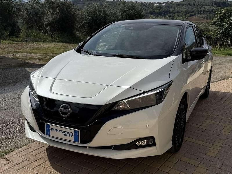 Usata Nissan Leaf N-Connecta 89 kW (122 CV) 2025 Utilitaria