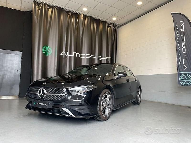 Usata Mercedes A180 AMG line 116 CV (85 kW) 2024 Nero Berlina