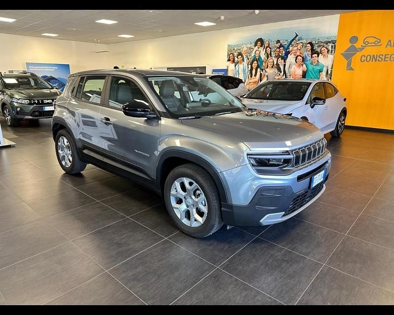 Usata Jeep Avenger Altitude 101 CV (74 kW) 2024 Grigio SUV