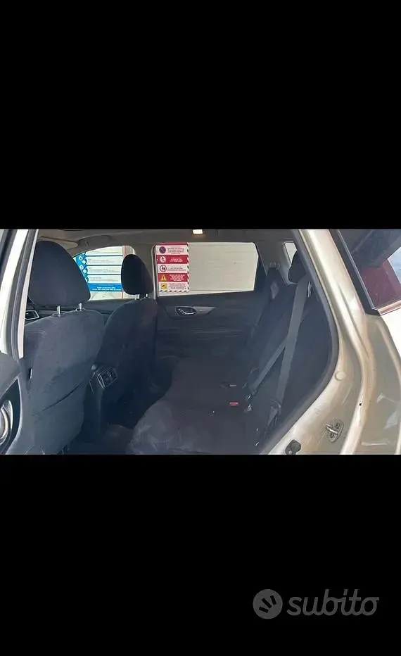 Usata Nissan X-Trail 131 CV (96 kW) 2015 Bianco SUV