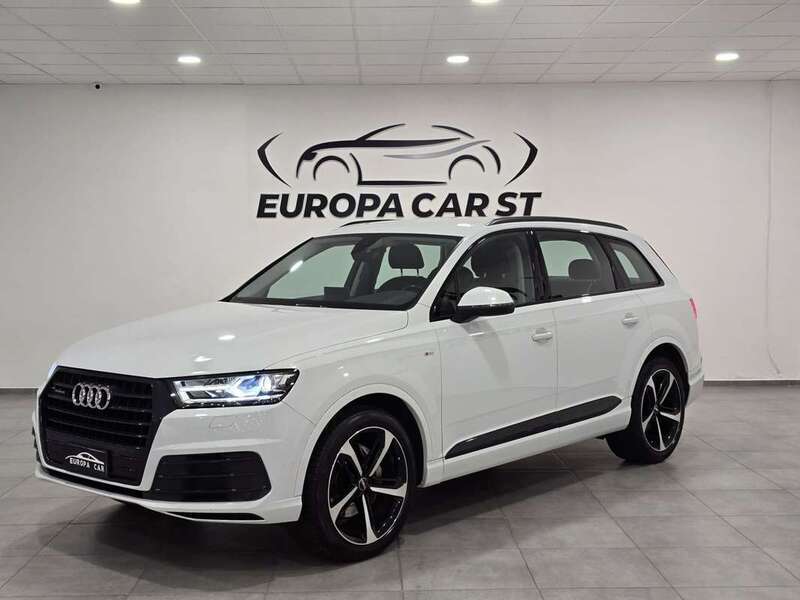 Usato 2016 Audi Q7 3.0 Diesel 218 CV (31.900 €)