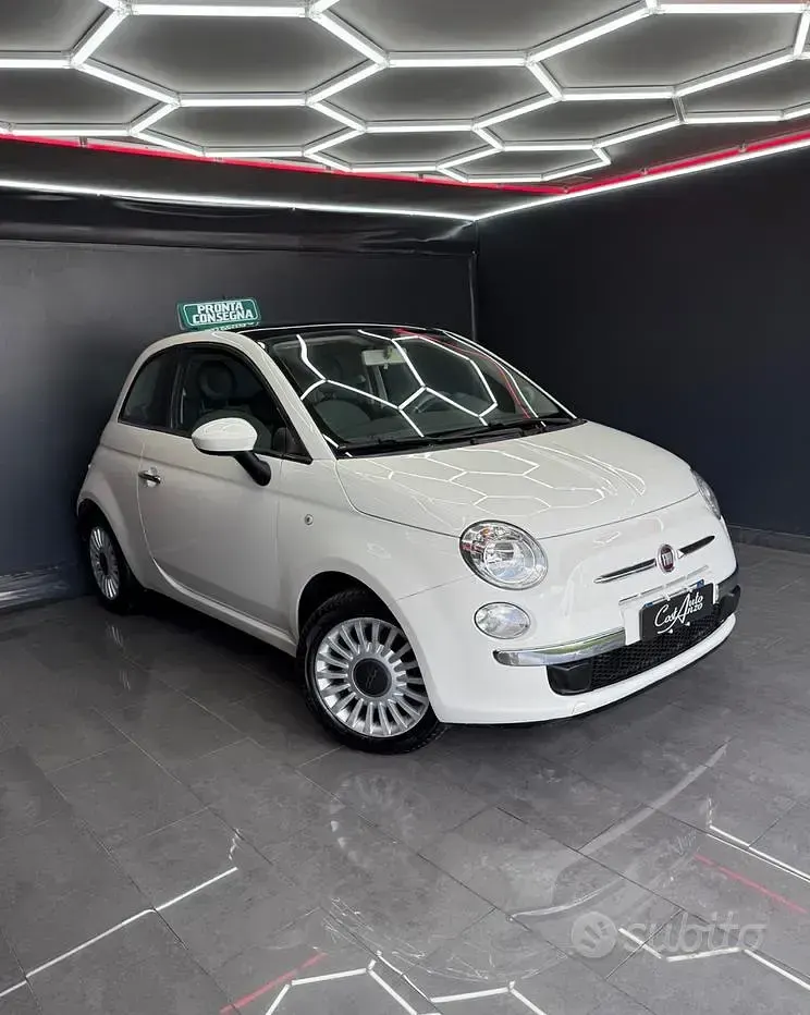 Usata Fiat 500 Lounge 69 CV (50 kW) 2012 Bianco Berlina