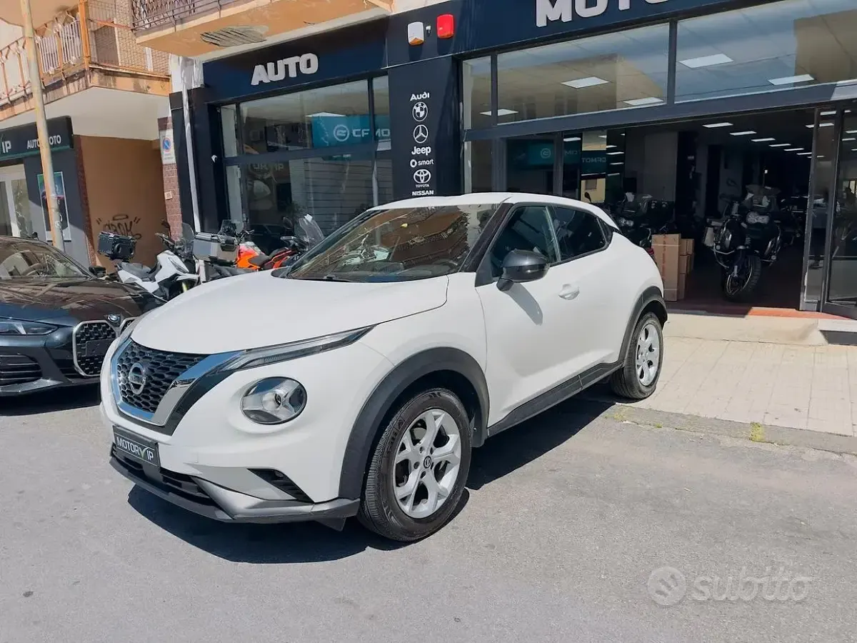 Usata Nissan Juke N-Connecta 117 CV (86 kW) 2020 Bianco SUV