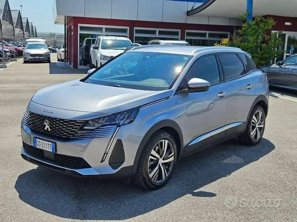 Usata Peugeot 3008 Allure 181 CV (133 kW) 2021 Grigio SUV